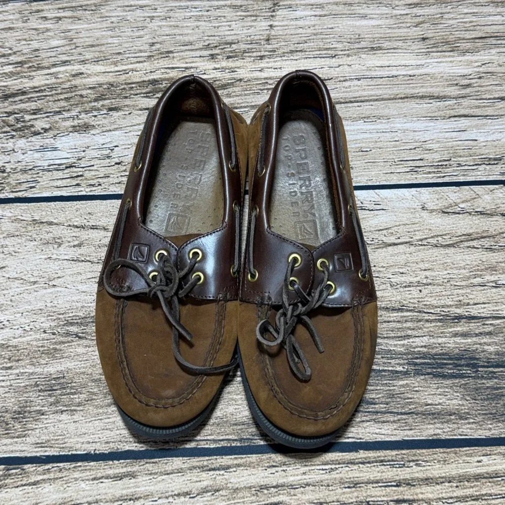 Sperry Boat Shoes Mens 8.5 Brown Buck Leather Suede 2 Eye 0195412